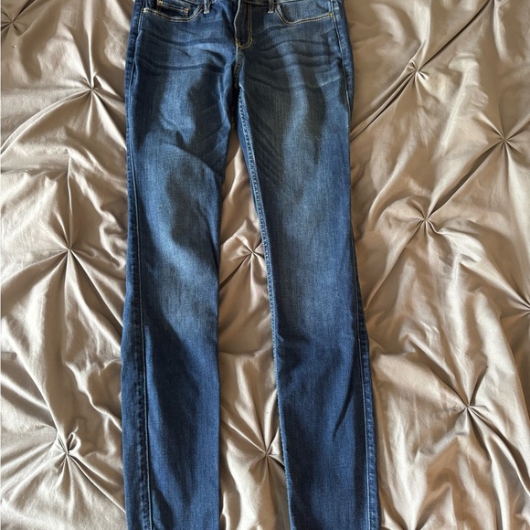 Hollister low rise skinny jeans - Picture 2 of 4